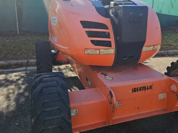 2016 JLG 600AJ Articulating