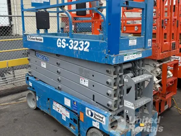 2019 Genie GS-3232