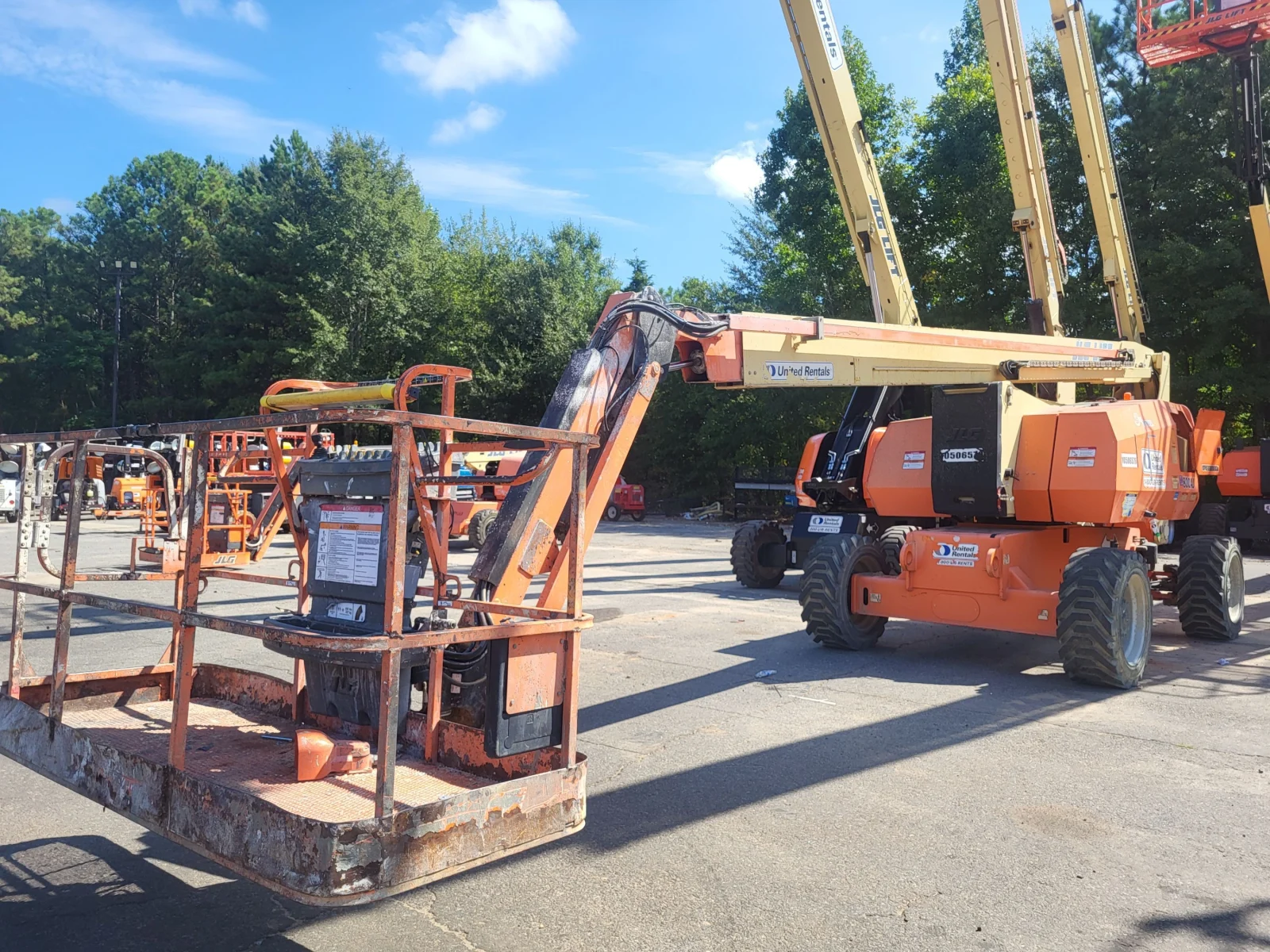 2016 JLG 800AJ Articulating