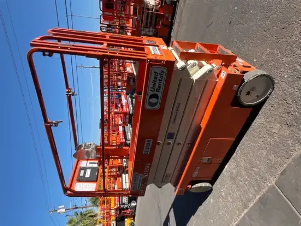 2019 Snorkel S3226E