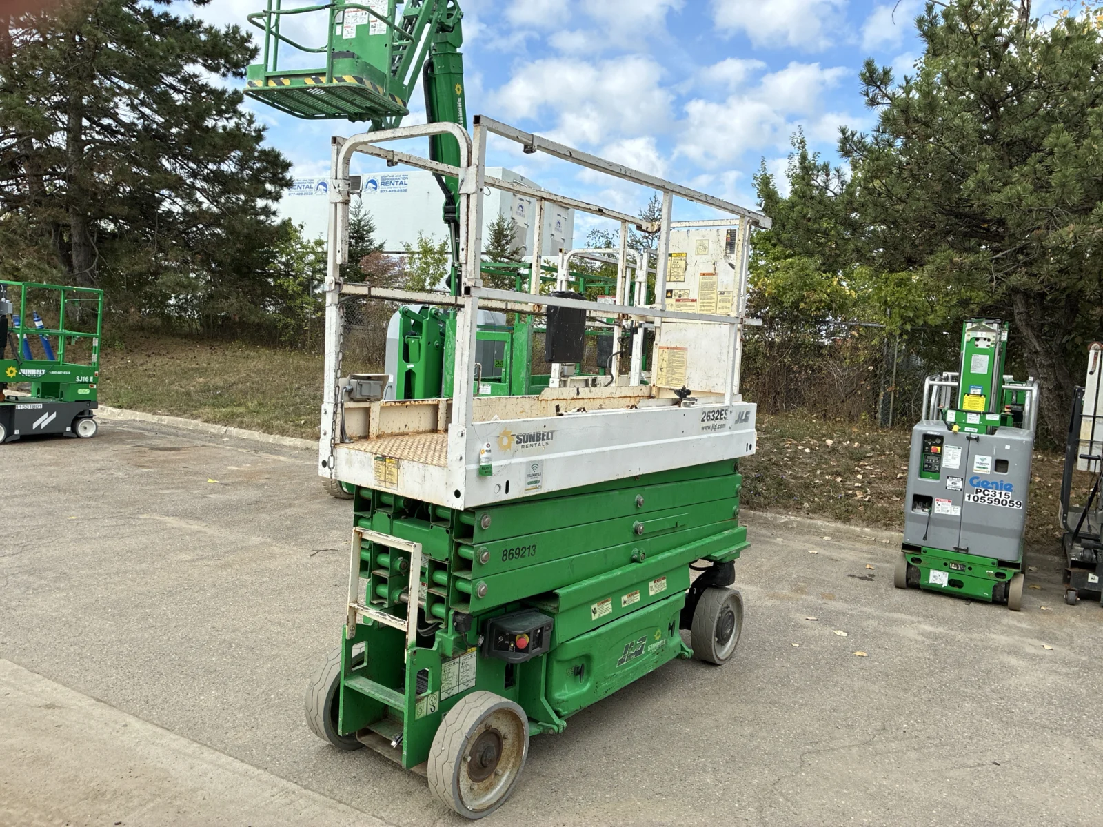 2016 JLG 2632ES