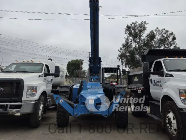 2018 Genie GTH-1056