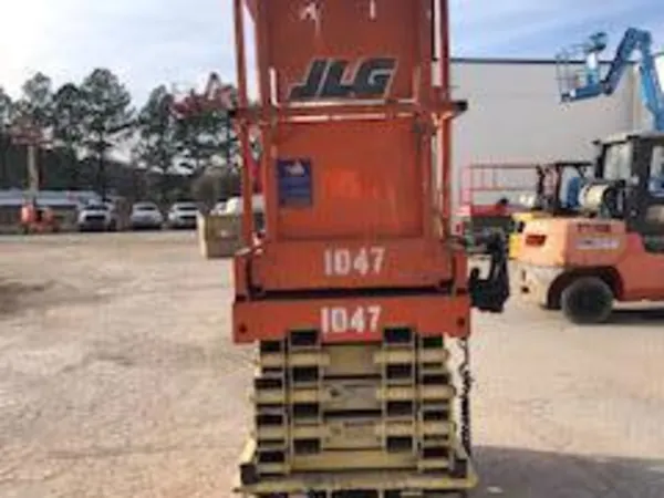 2015 JLG 2632ES