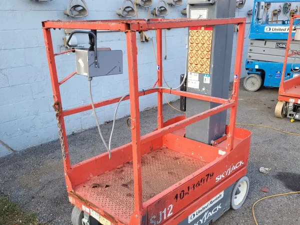 2016 Skyjack SJ12 Self-Propelled One-Person