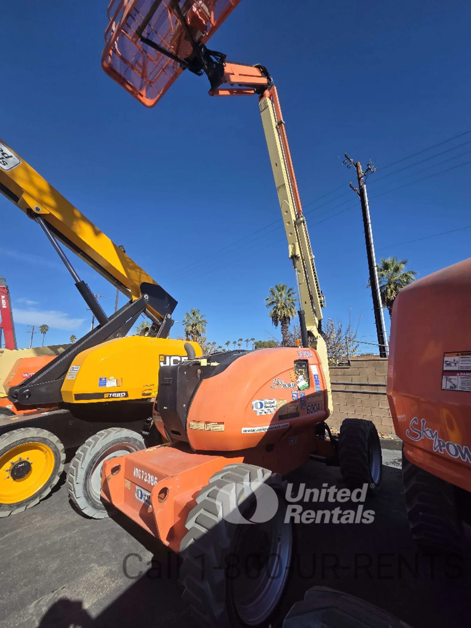 2017 JLG 600AJ Articulating