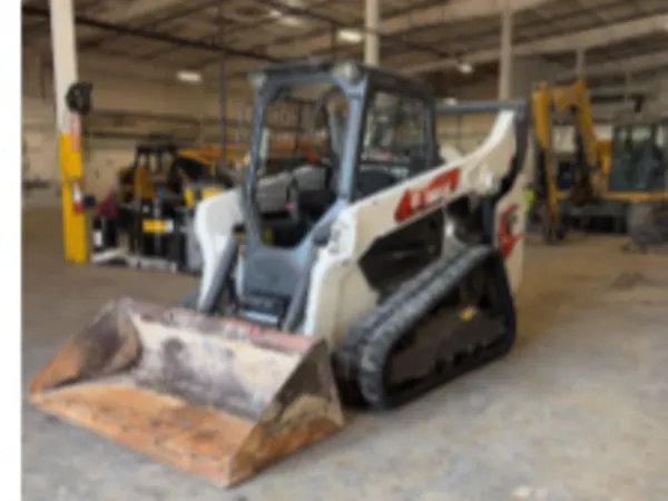 2022 Bobcat T76