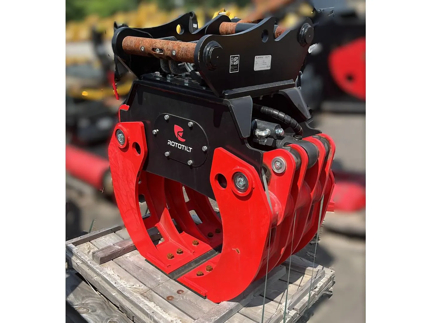 2023 Rototilt 320 SORTING GRAPPLE R6 SG60 QC70 102.3"