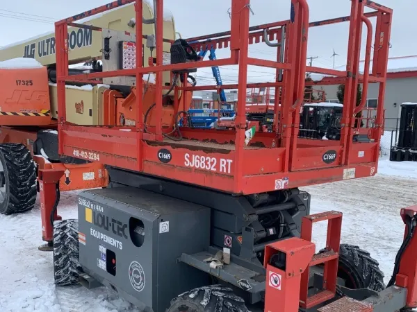 2022 Skyjack SJ6832 RT