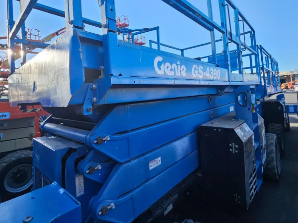 2019 Genie GS-4390 RT Rough Terrain