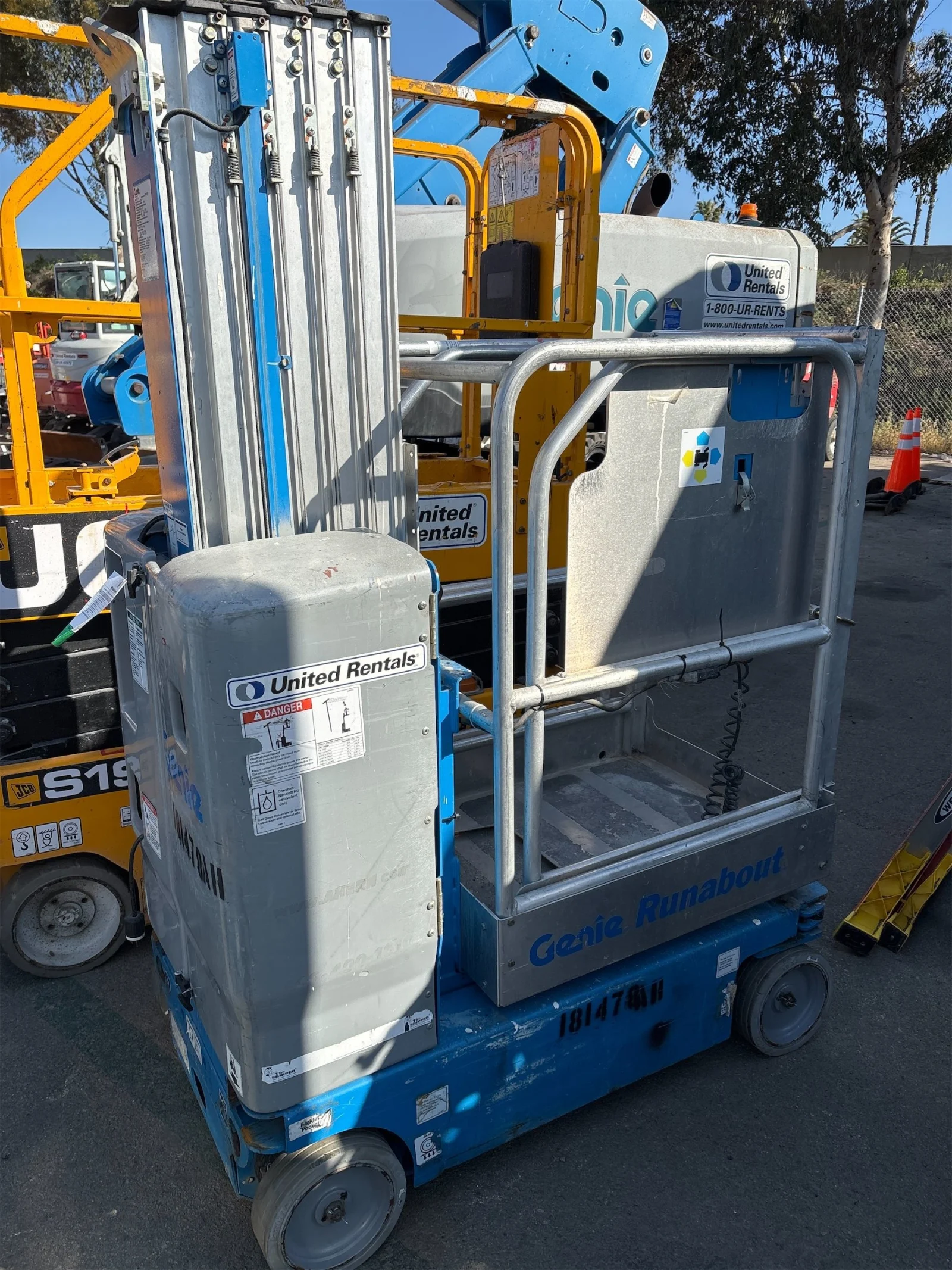 2016 Genie GR-20 Self-Propelled One-Person
