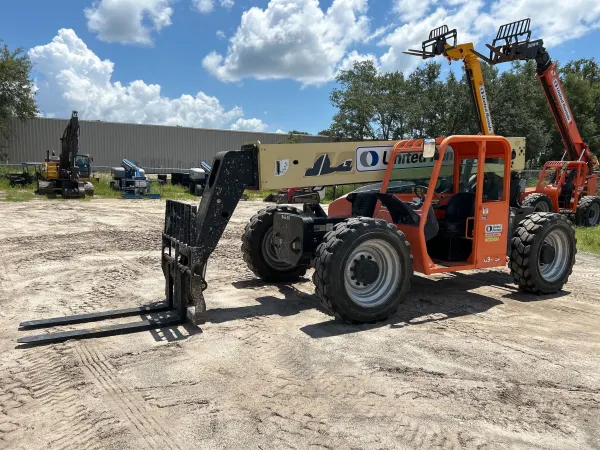 2016 JLG G9-43A