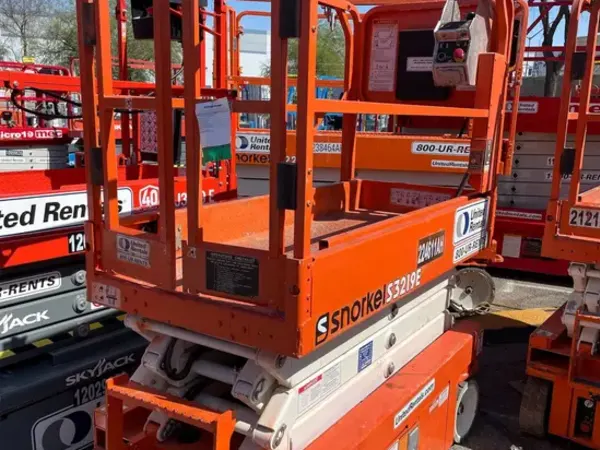2019 Snorkel S3219E