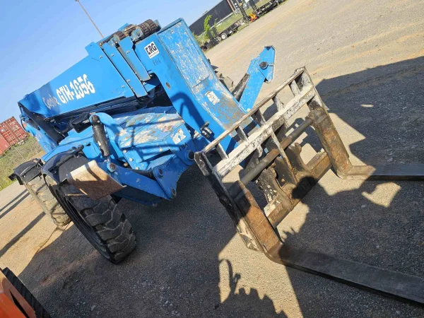 2016 Genie GTH-1056