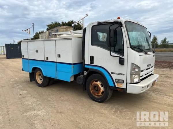 2014 Isuzu NPR-HD
