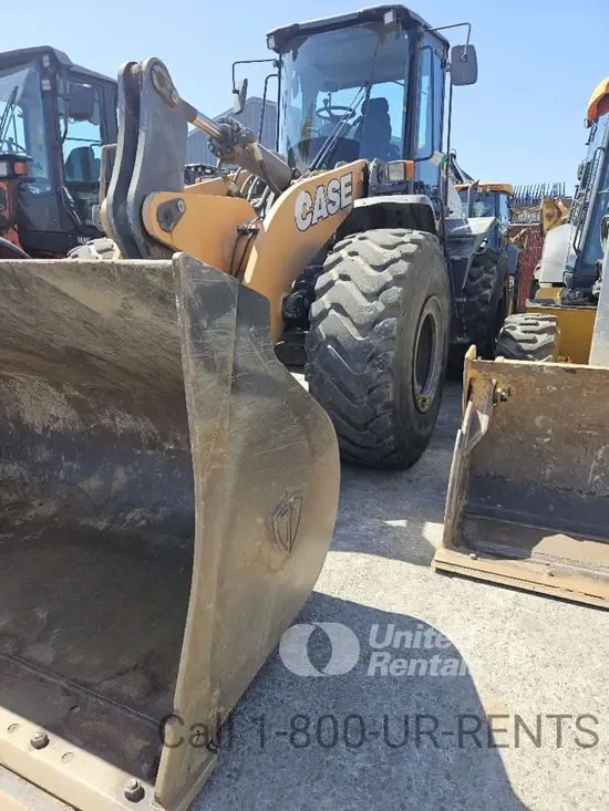 2019 Case 821G