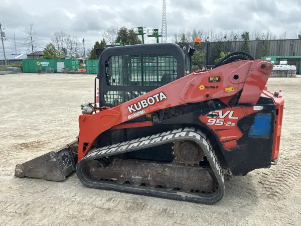 2018 Kubota SVL95-2s