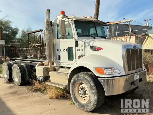 2014 Peterbilt 348