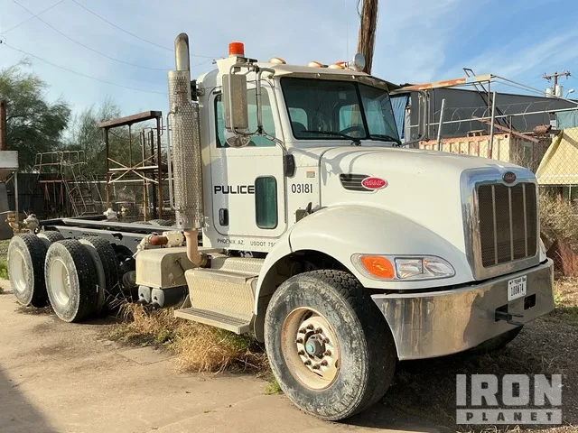 2014 Peterbilt 348