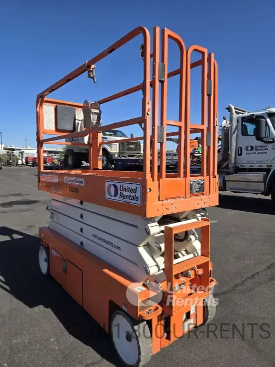 2019 Snorkel S3226E