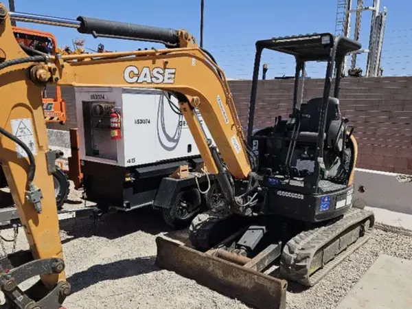 2020 Case M-CX33C