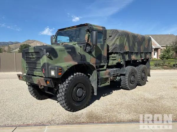 2001 Oshkosh MK23