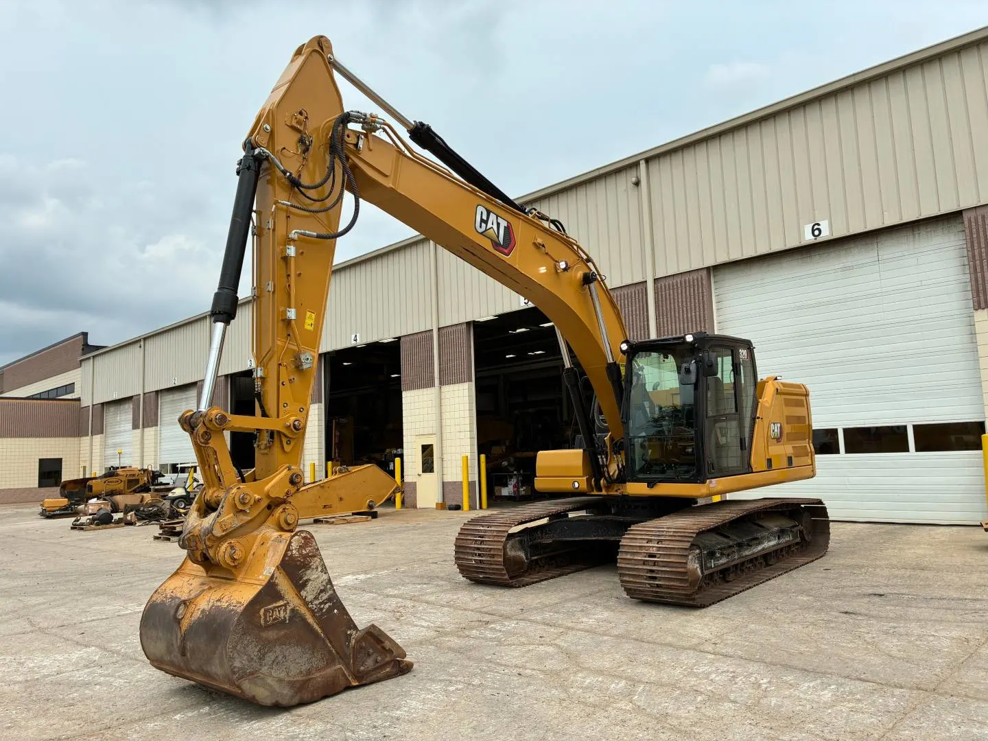 2022 Caterpillar 320-07