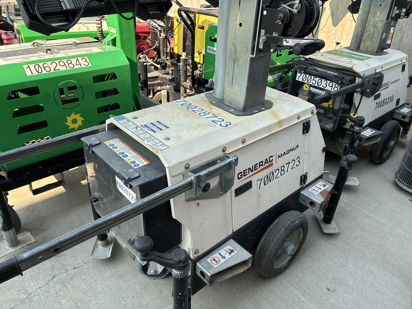 2018 Magnum (Generac) PLT240