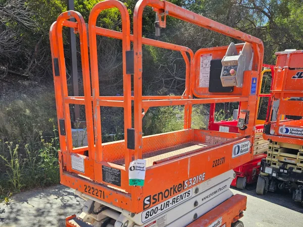 2019 Snorkel S3219E
