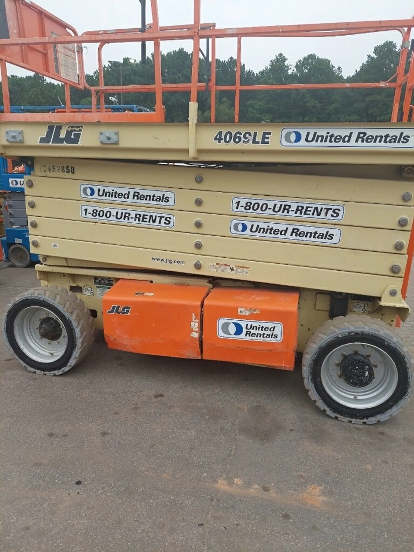 2016 JLG 4069LE