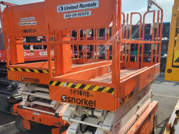 2019 Snorkel S3226E
