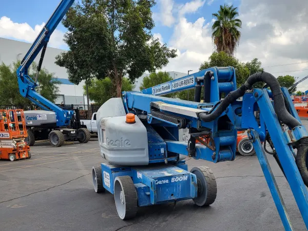 2016 Genie Z-40/23N RJ Articulating