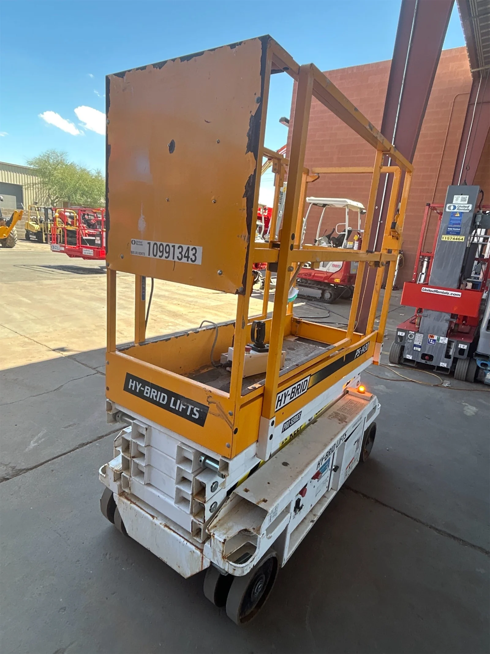 2019 Hy-Brid Lifts HB1430