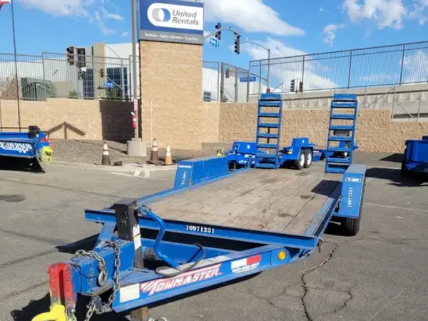 2020 Towmaster T-12D 18' Utility