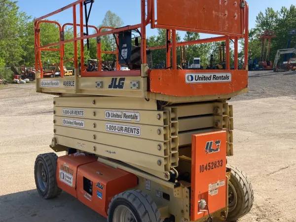 2016 JLG 4069LE
