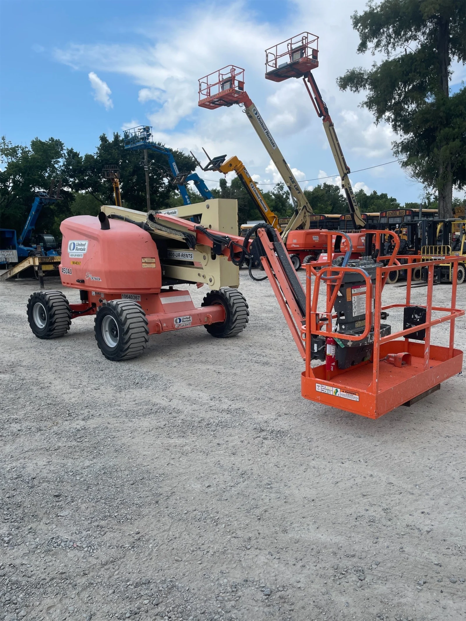 2017 JLG 450AJ Articulating