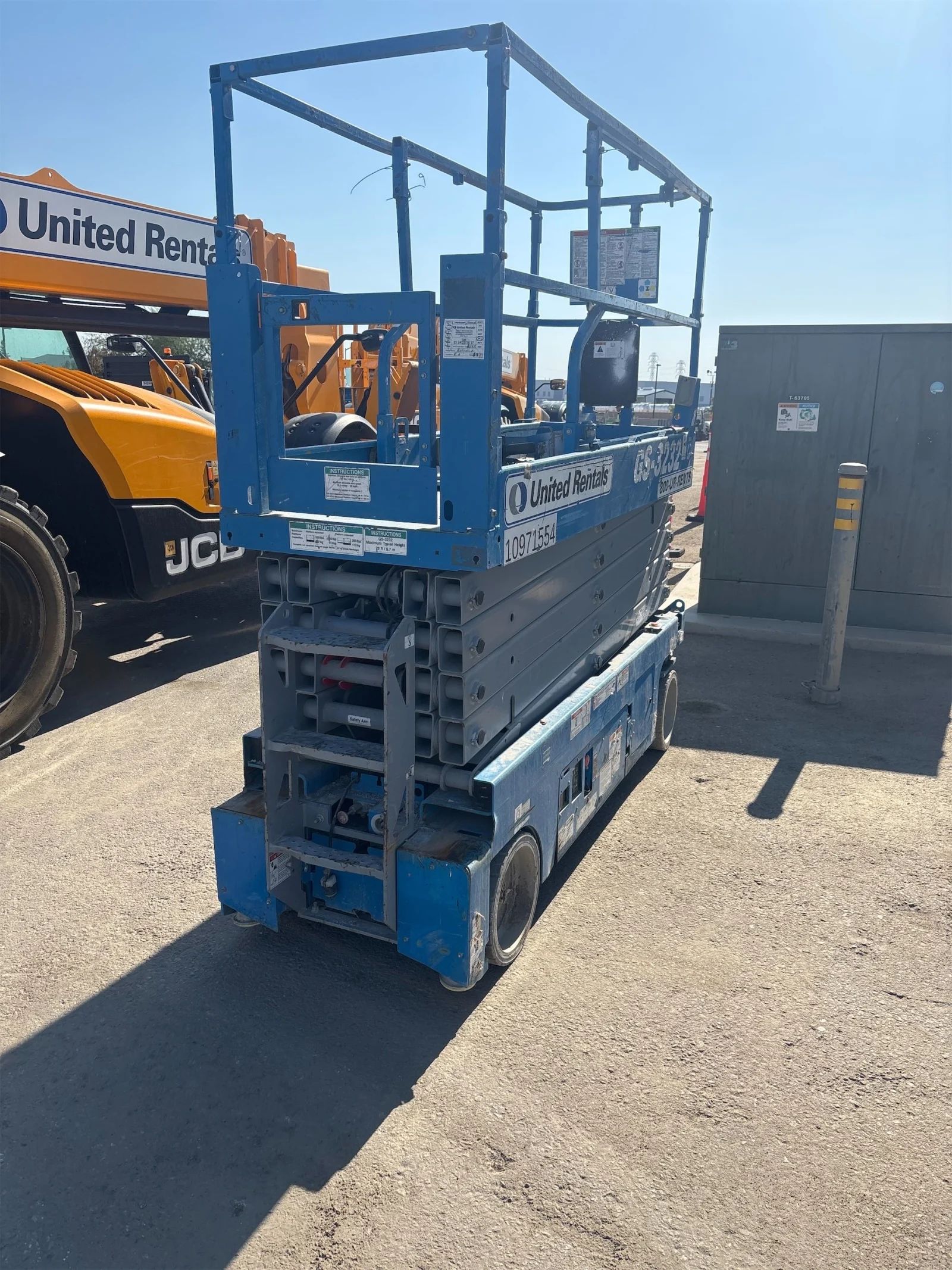 2019 Genie GS-3232
