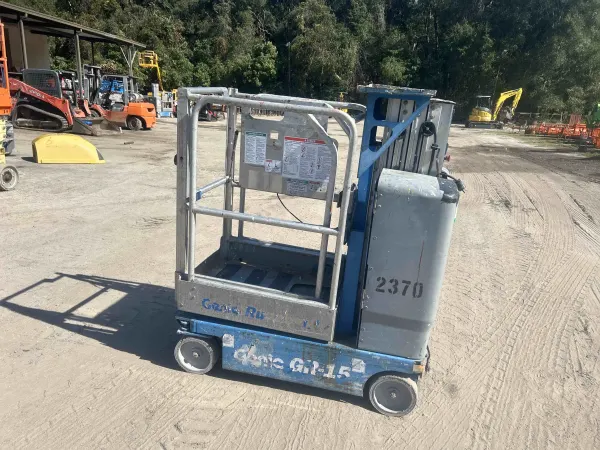 2008 Genie GR-15