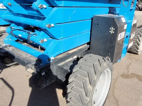 2017 Genie GS-4390 RT Rough Terrain
