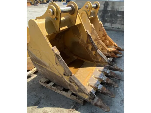 2023 Caterpillar CATERPILLAR 320-325 42INCH SEVERE DUTY BUCKET