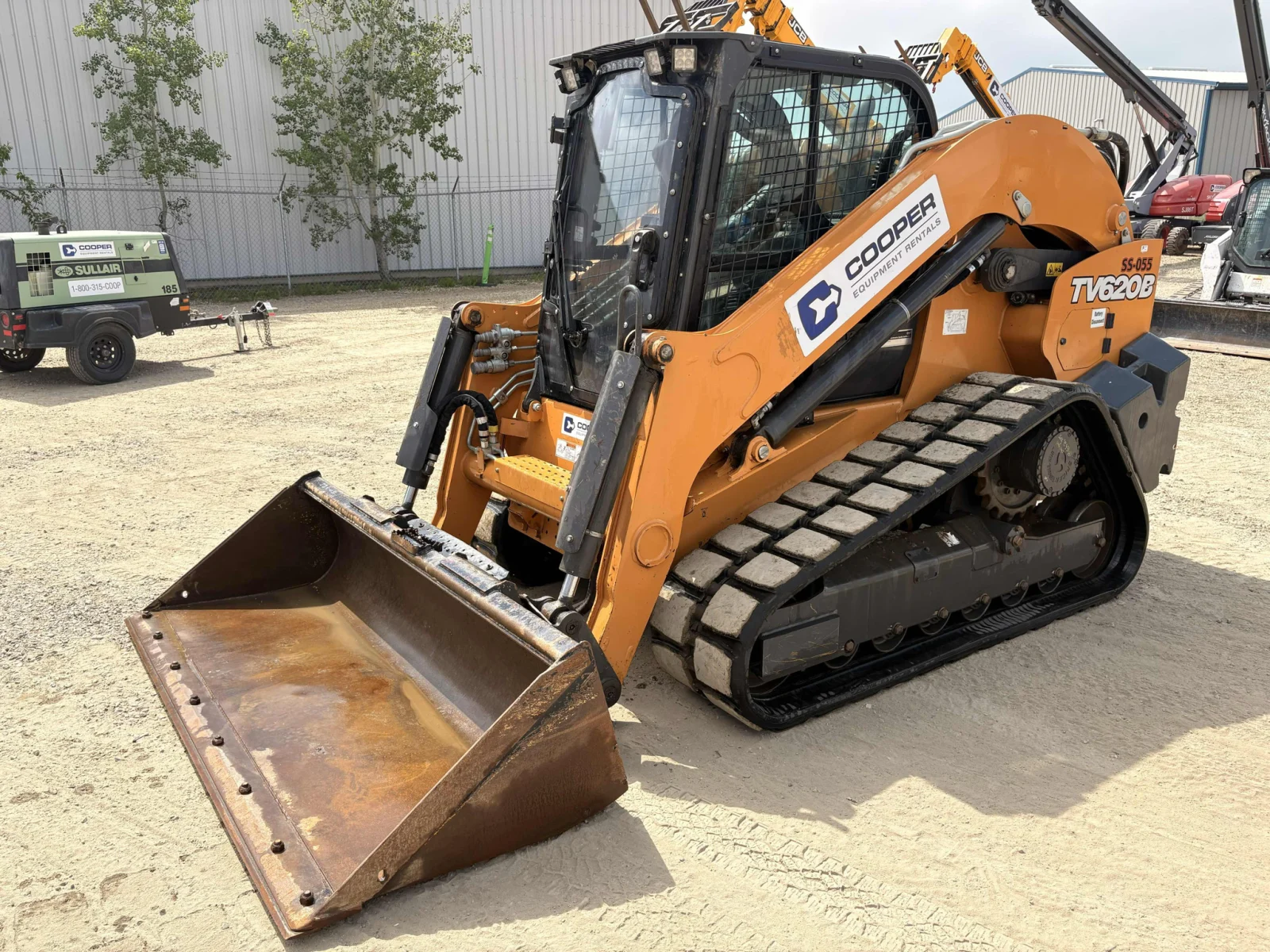 2024 Case TV620B