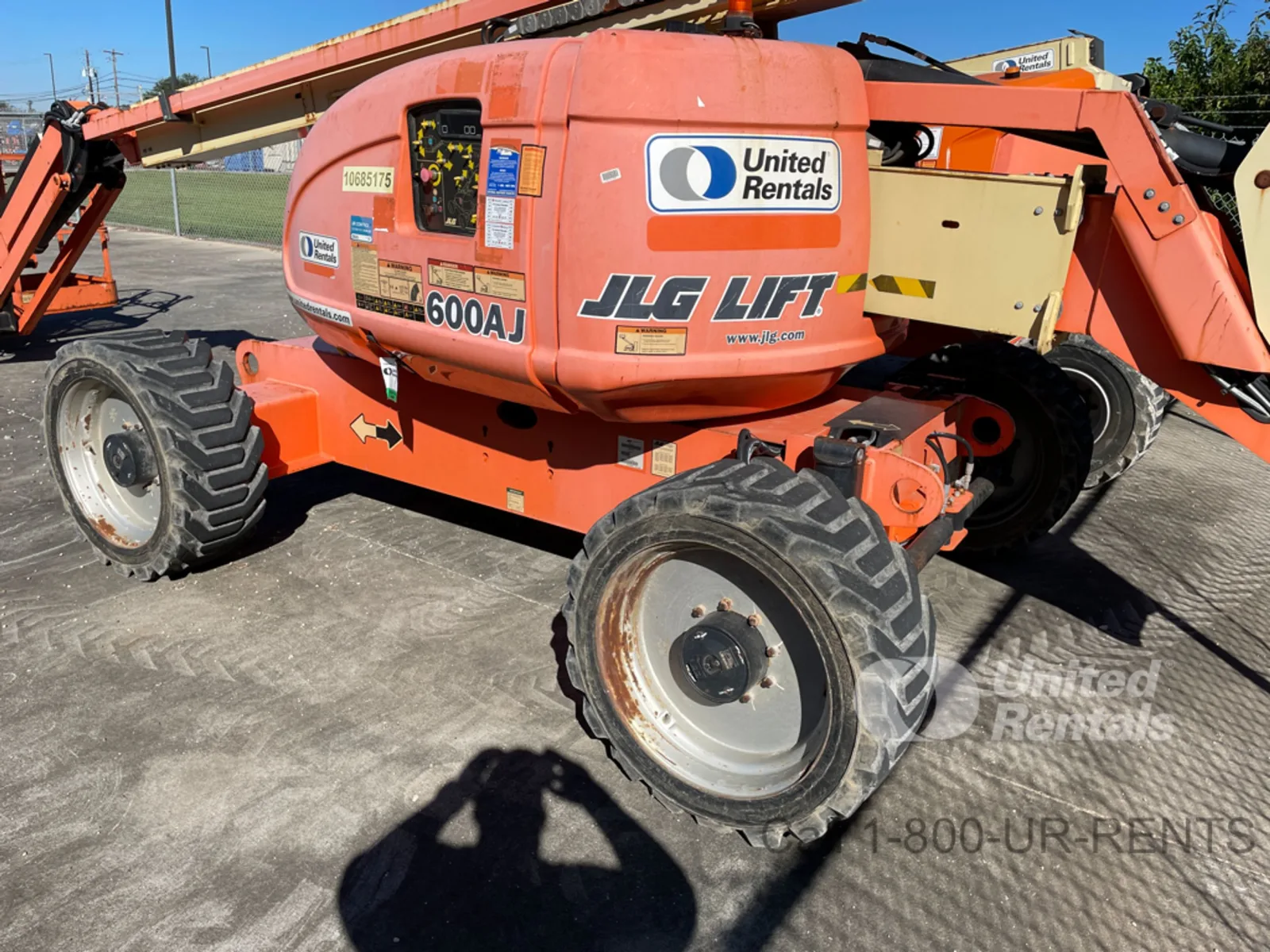 2017 JLG 600AJ Articulating