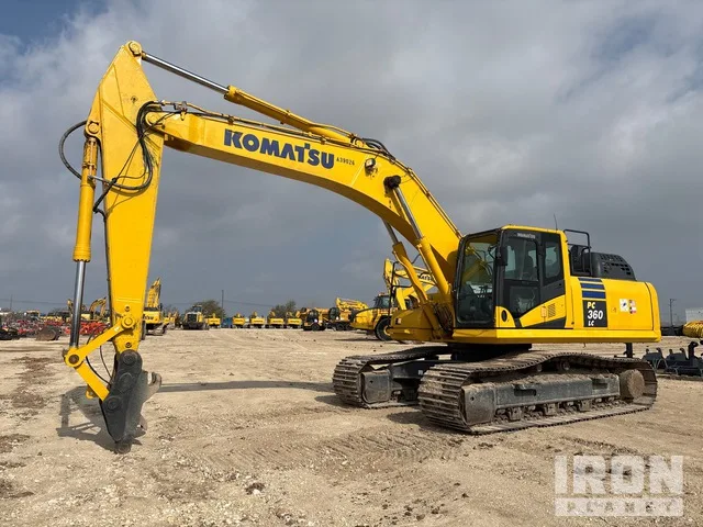 2022 Komatsu PC360LC-11