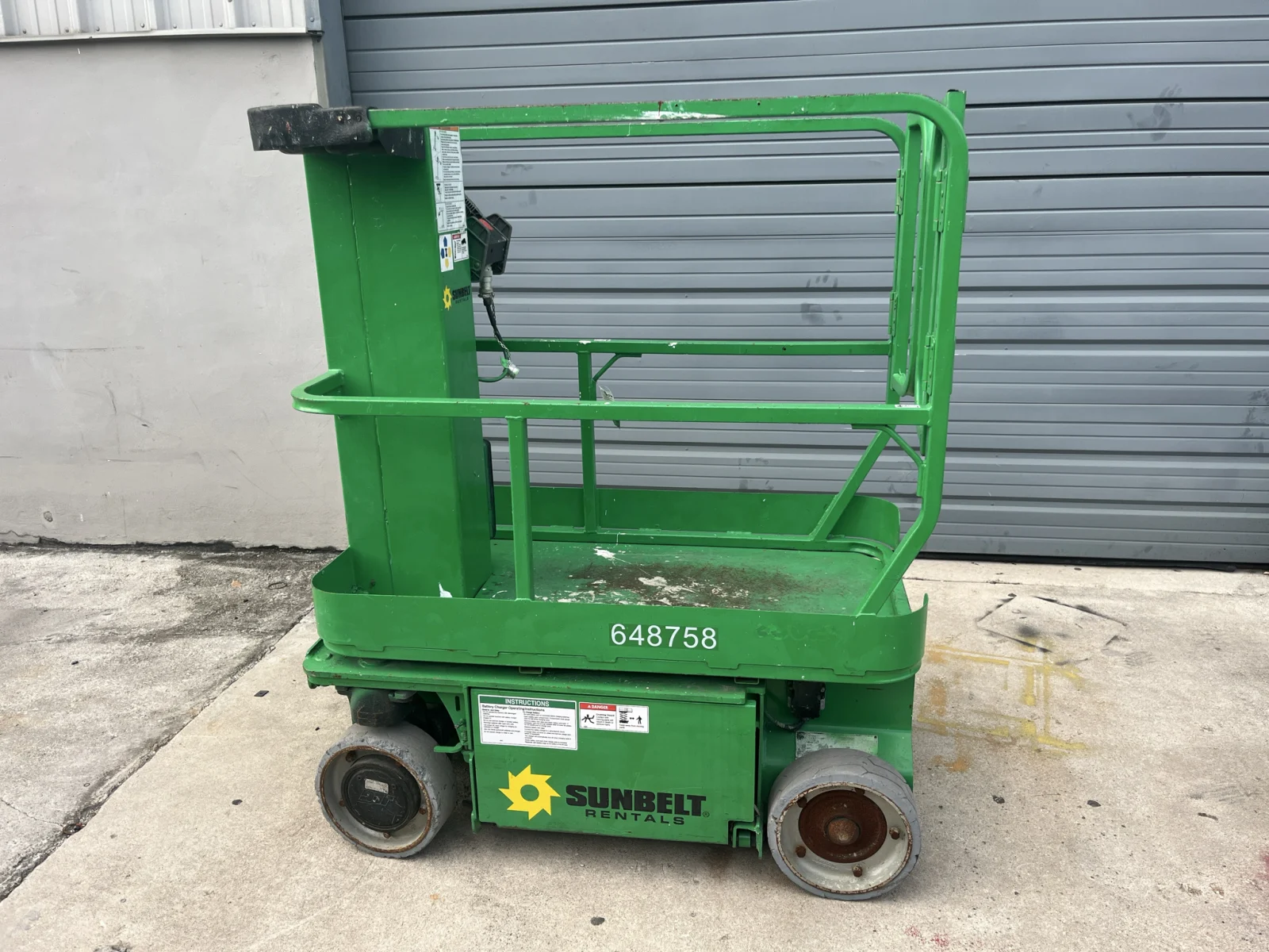 2014 JLG 1230ES