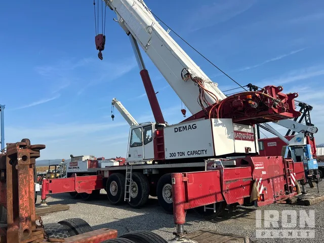 1996 Demag AC665