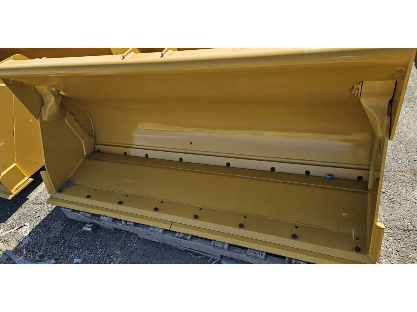 2020 Caterpillar BHL.90IN.MP.BUCKET.PINON