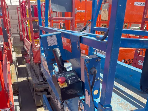 2018 Genie GS-1930