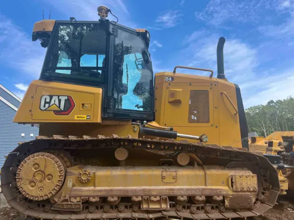 2021 Caterpillar D415VP
