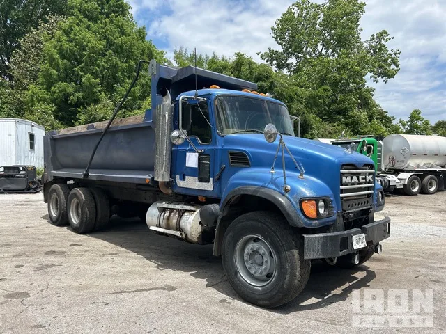 2007 Mack Granite