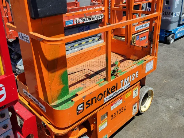 2019 Snorkel TM12E Self-Propelled One-Person