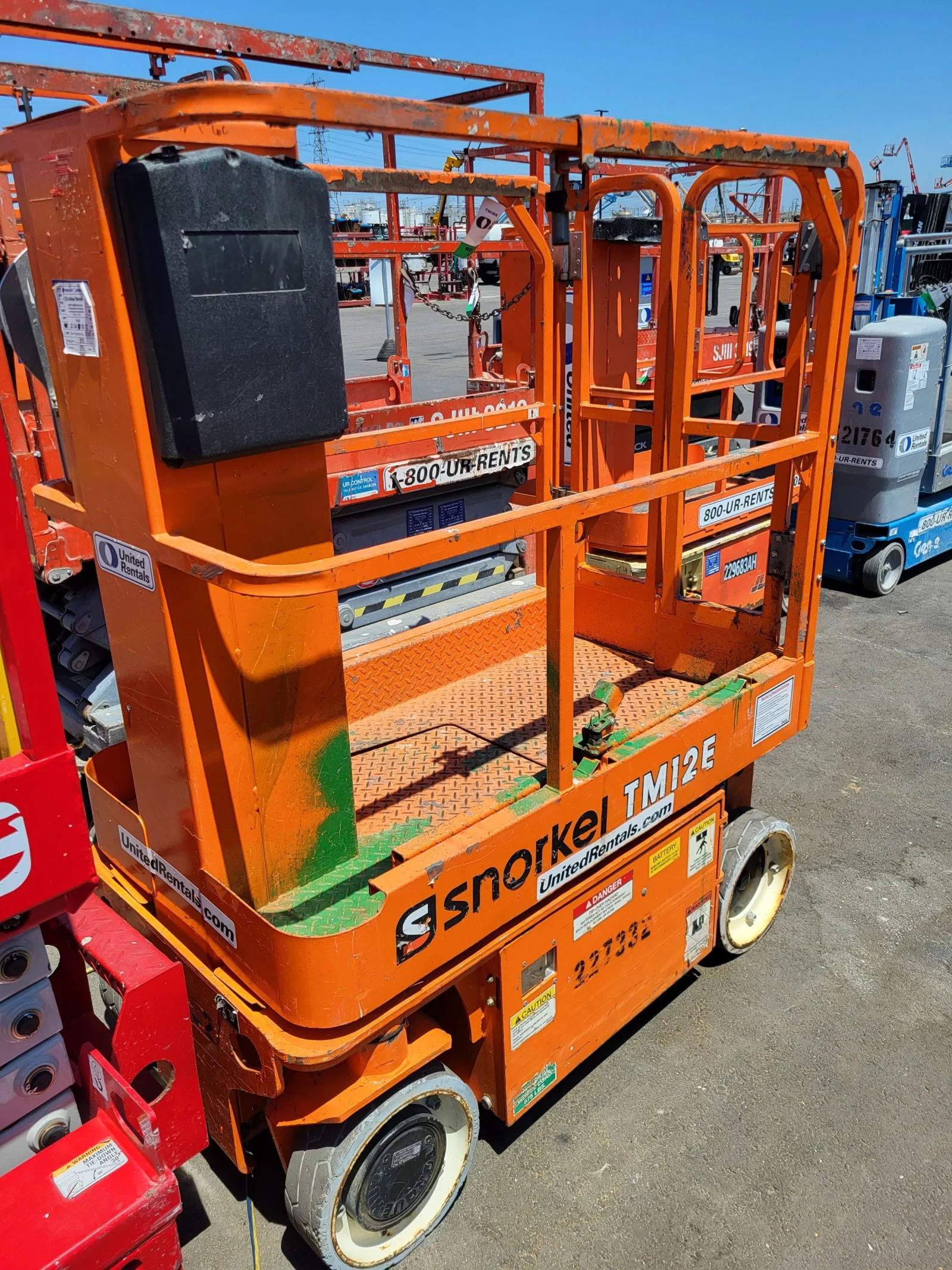 2019 Snorkel TM12E Self-Propelled One-Person